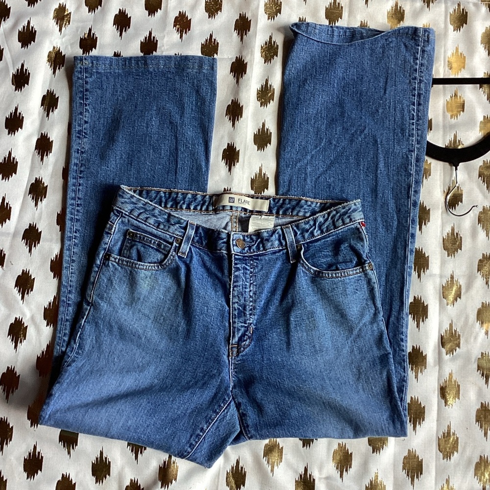 GAP Mid Blue Straight-Leg Women’s Jeans